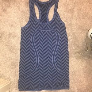 Lululemon tank top